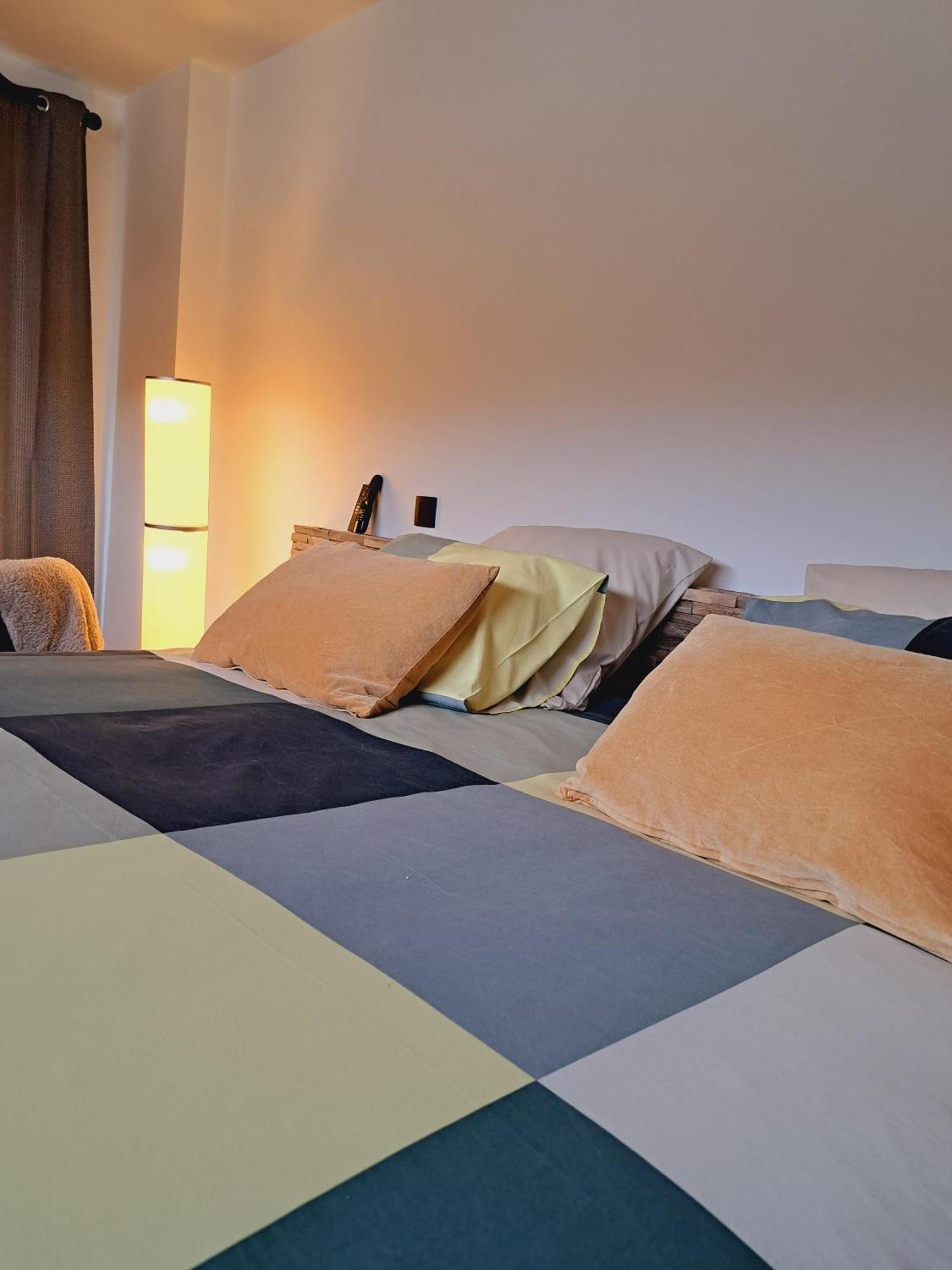 Amikalement Votre - Gite 2 Personnes La-Roche-en-Ardenne Extérieur photo